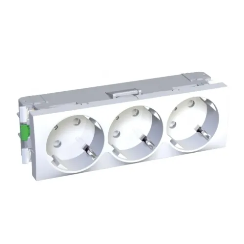 SE Altira Белая Розетка тройная, 45град, 2P+E со шторками SE Altira Белая Розетка тройная, 45град, 2P+E со шторками